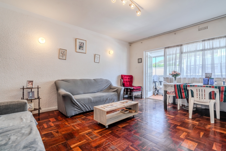 3 Bedroom Property for Sale in Three Anchor Bay Western Cape